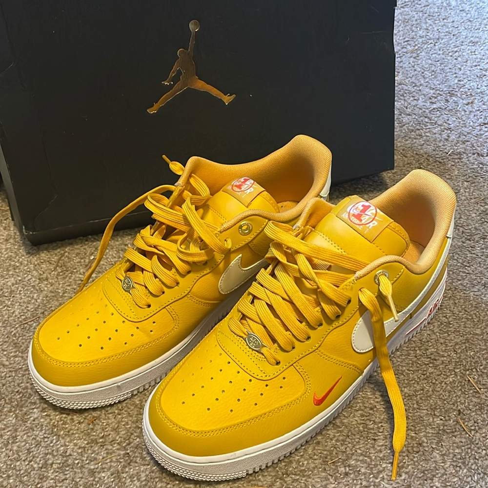 Yellow J’s